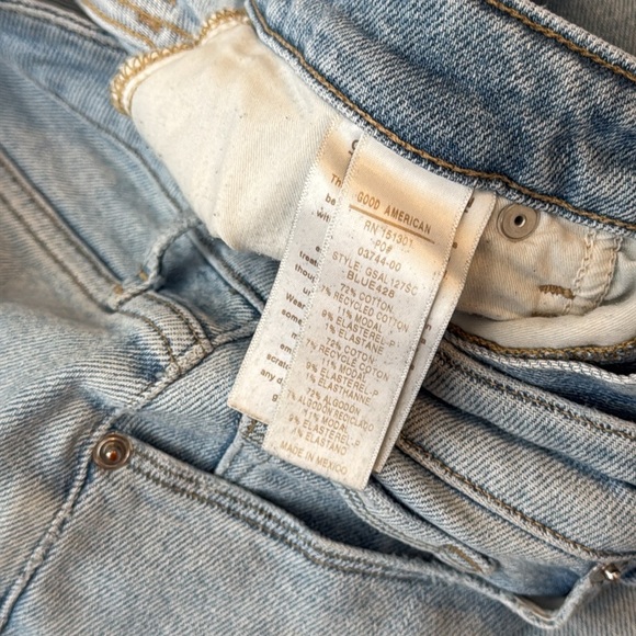 Good American Denim Shorts | Size 8 / 29 | Blue - Picture 5 of 9